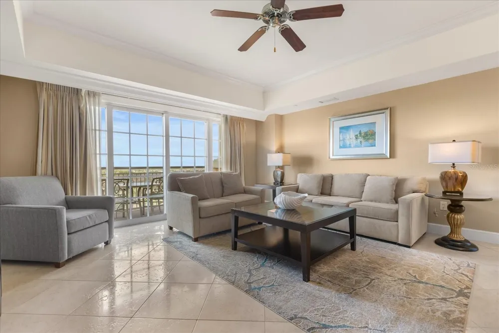 7593 GATHERING DRIVE #1005 Reunion, FL 34747
