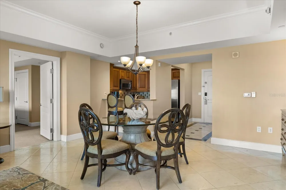 7593 GATHERING DRIVE #1005 Reunion, FL 34747