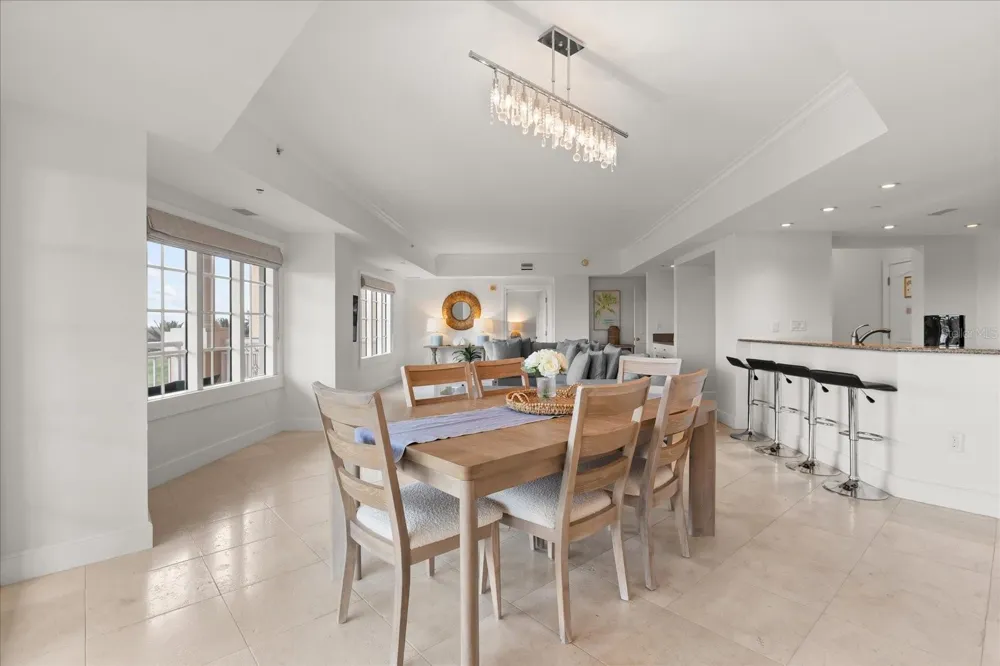 7593 GATHERING DRIVE #209 Reunion, FL 34747