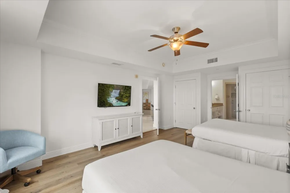 7593 GATHERING DRIVE #209 Reunion, FL 34747