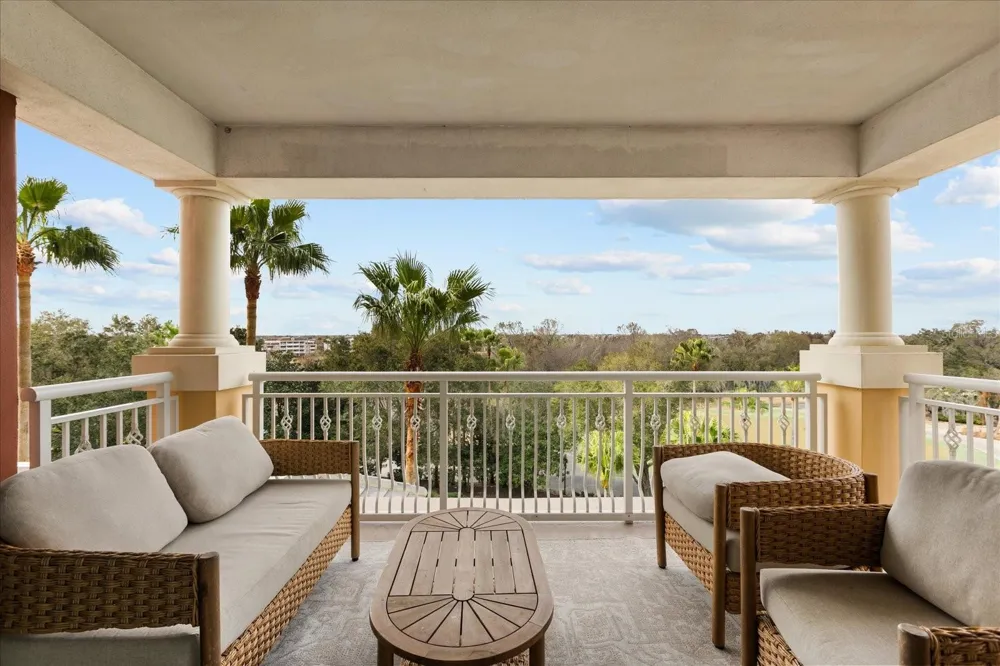 7593 GATHERING DRIVE #209 Reunion, FL 34747