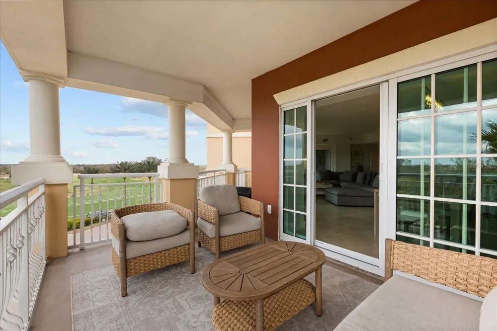 7593 GATHERING DRIVE #209 Reunion, FL 34747