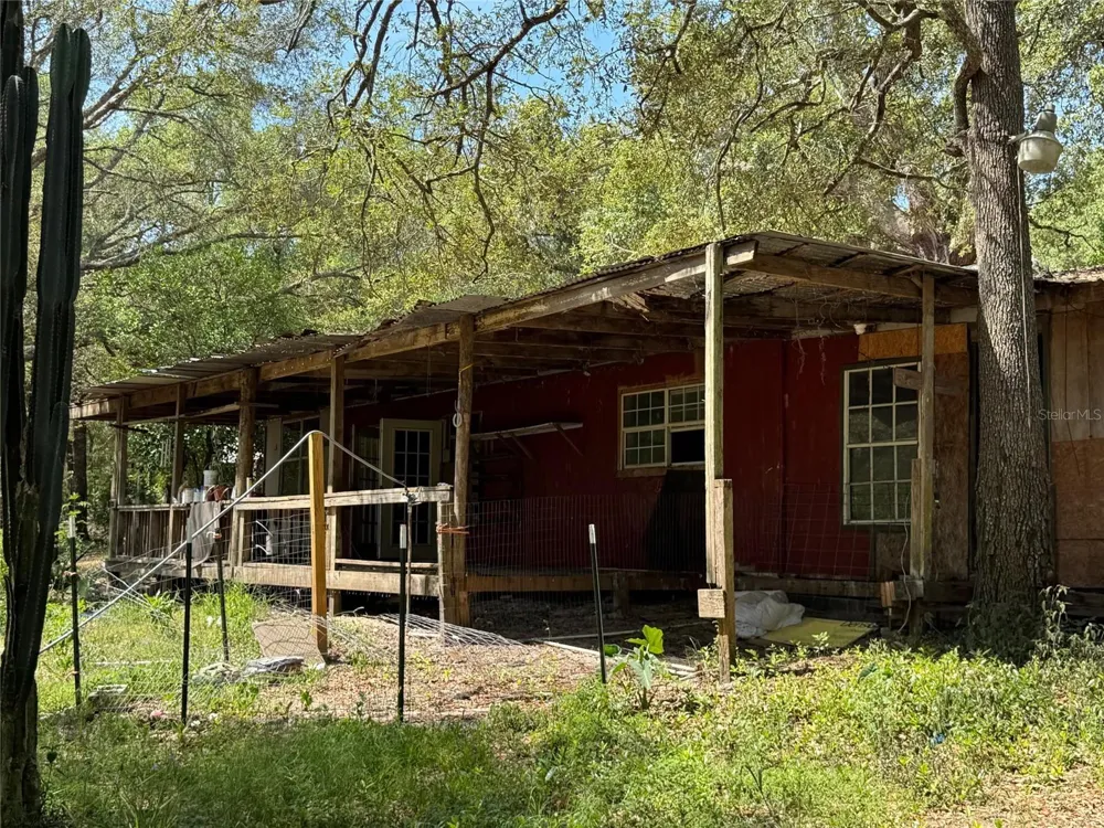 16137 SE 34TH PLACE Ocklawaha, FL 32179