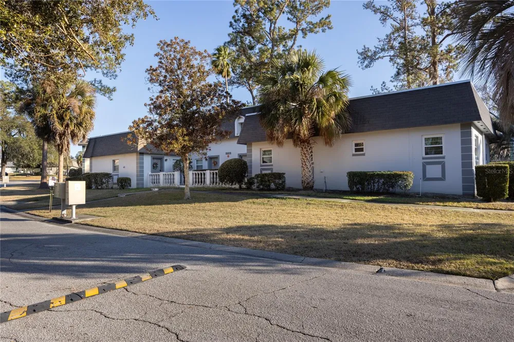 1522 SE 25TH STREET #D ocala, FL 34471