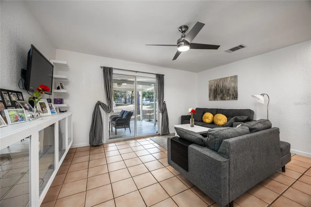 1522 SE 25TH STREET #D ocala, FL 34471