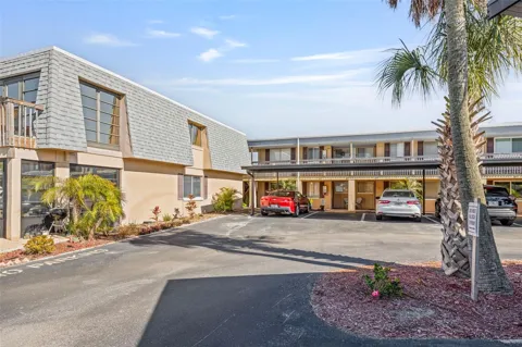 1008 APOLLO BEACH BOULEVARD #103
