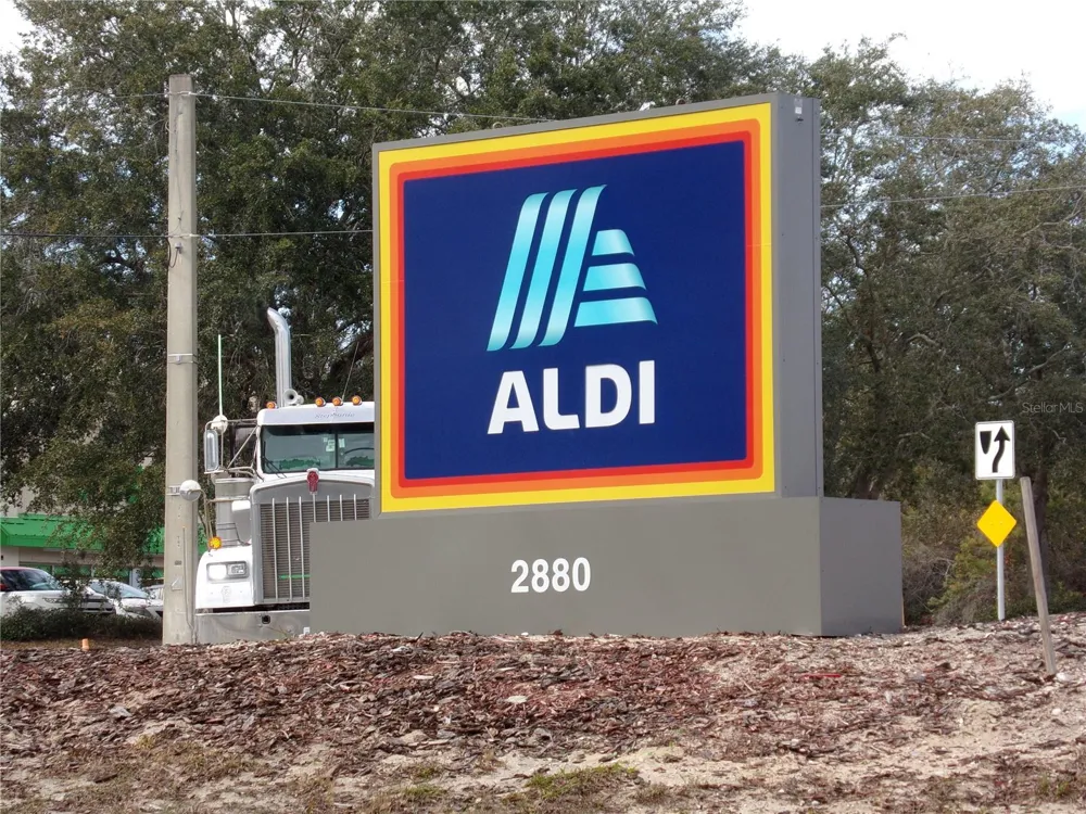 1680 CATALINA BLVD Deltona, FL 32738