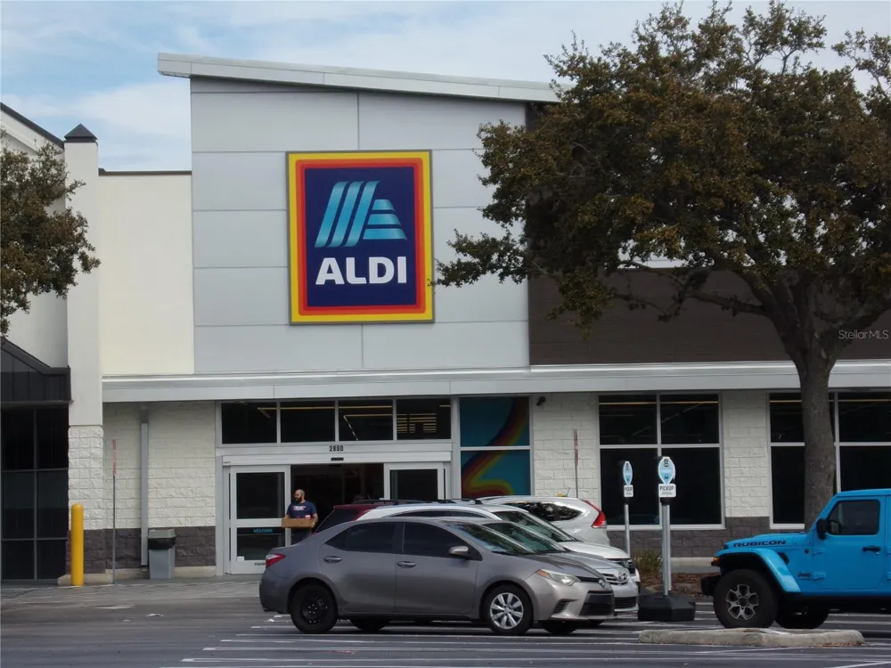 1680 CATALINA BLVD Deltona, FL 32738
