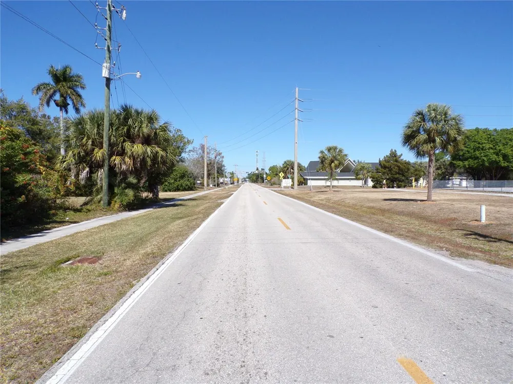 711 COOPER STREET Punta Gorda, FL 33950