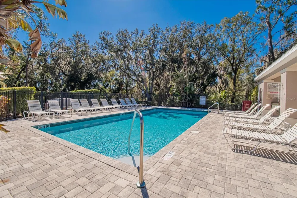 2819 HOLLY BLUFF COURT Plant City, FL 33566