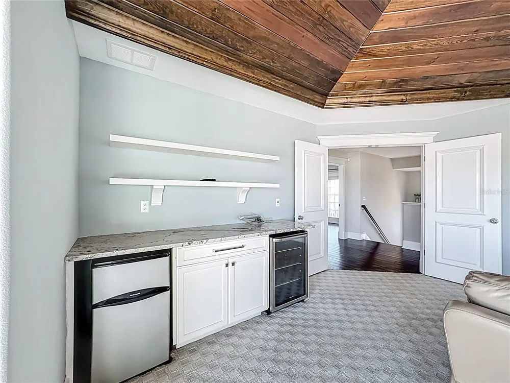 529 77TH STREET Holmes Beach, FL 34217