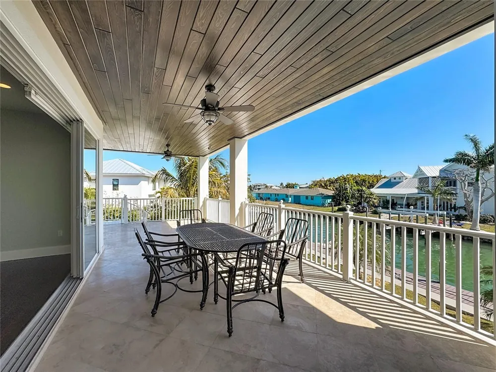 529 77TH STREET Holmes Beach, FL 34217