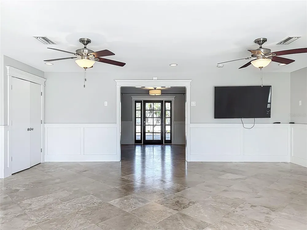 529 77TH STREET Holmes Beach, FL 34217