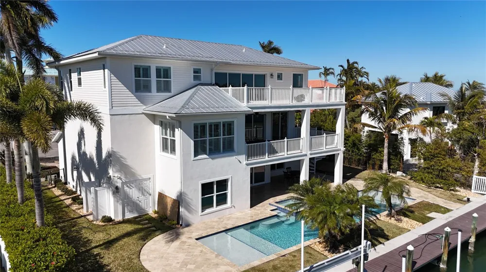529 77TH STREET Holmes Beach, FL 34217