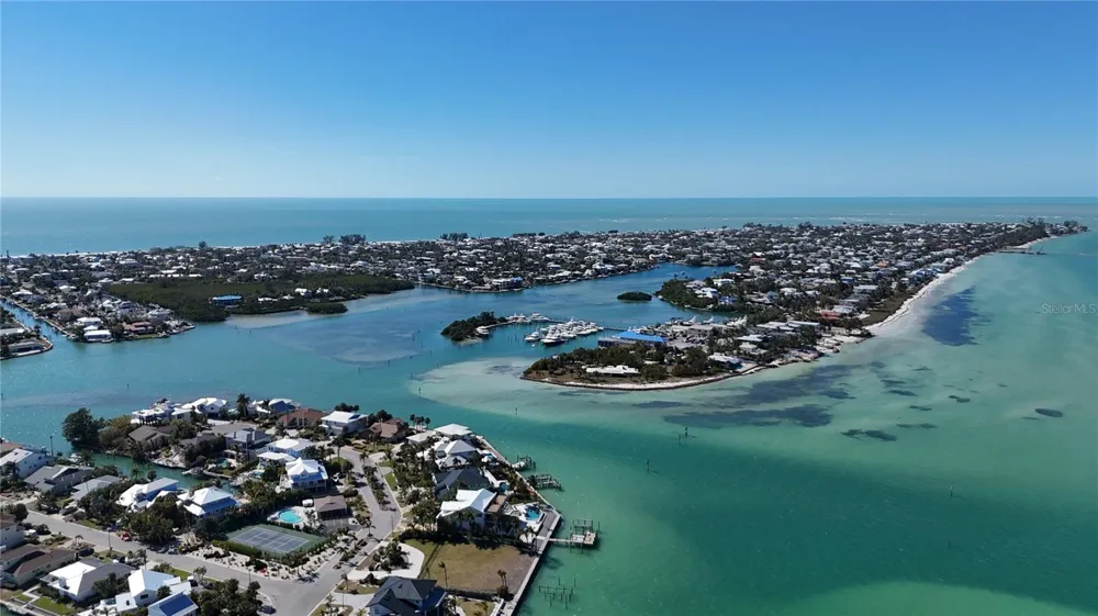 529 77TH STREET Holmes Beach, FL 34217