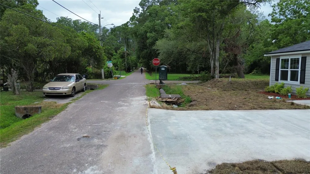 5851 DUNMIRE AVENUE Jacksonville, FL 32219