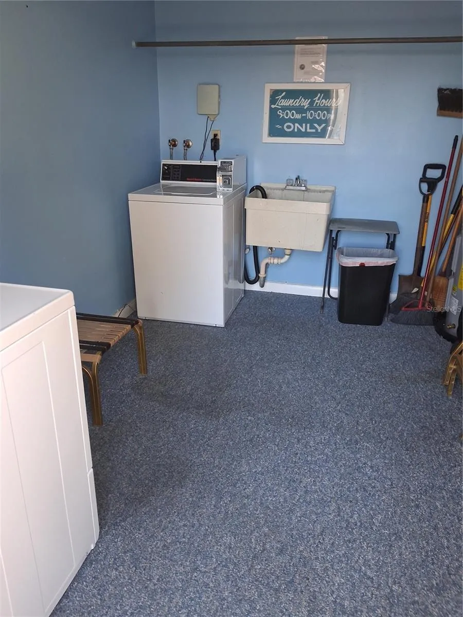 11025 2ND STREET E #8 Treasure Island, FL 33706