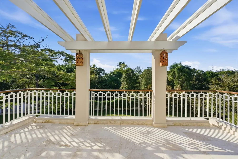 15 DORADO BEACH ESTATES Dorado, PR 00646