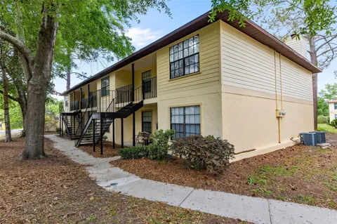 6400 NW 106TH PLACE #20