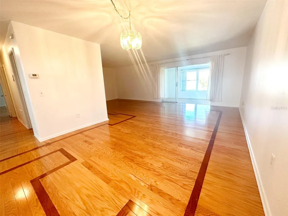 1819 SHORE DRIVE S #307 South Pasadena, FL 33707
