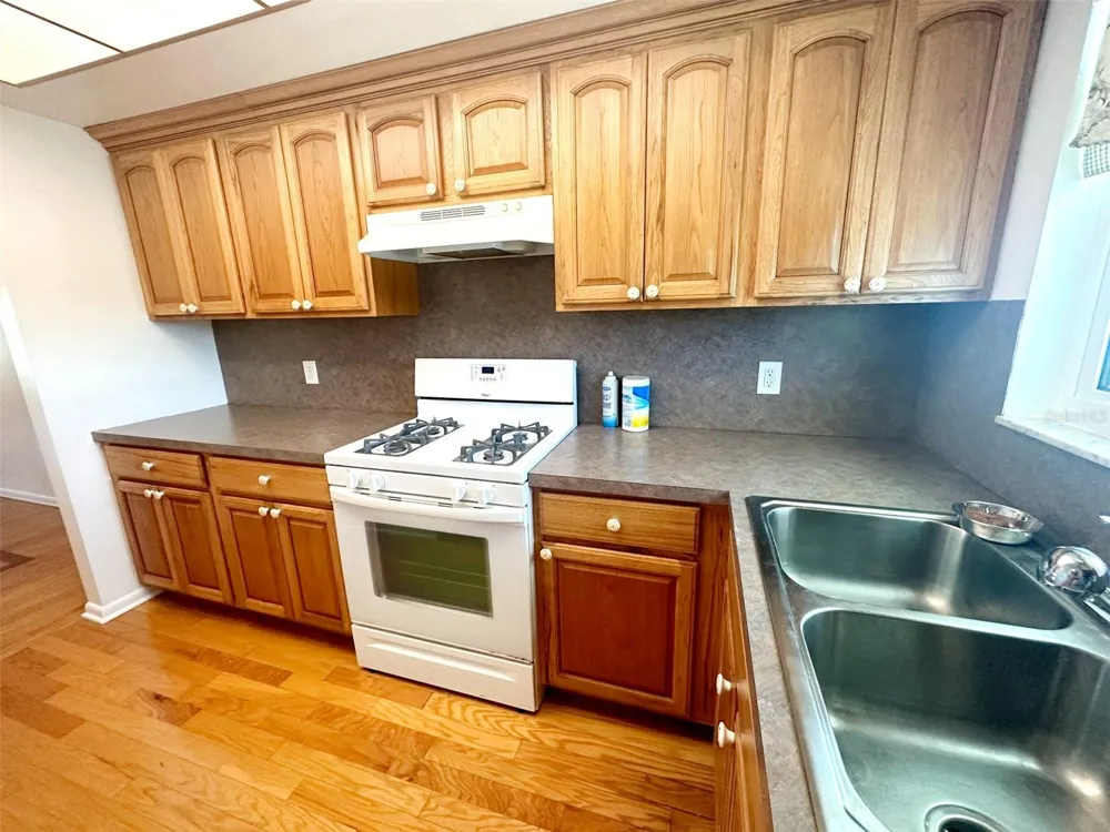 1819 SHORE DRIVE S #307 South Pasadena, FL 33707