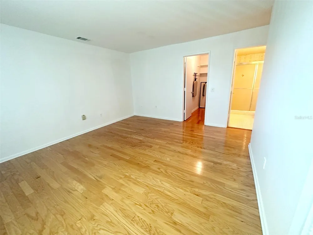 1819 SHORE DRIVE S #307 South Pasadena, FL 33707