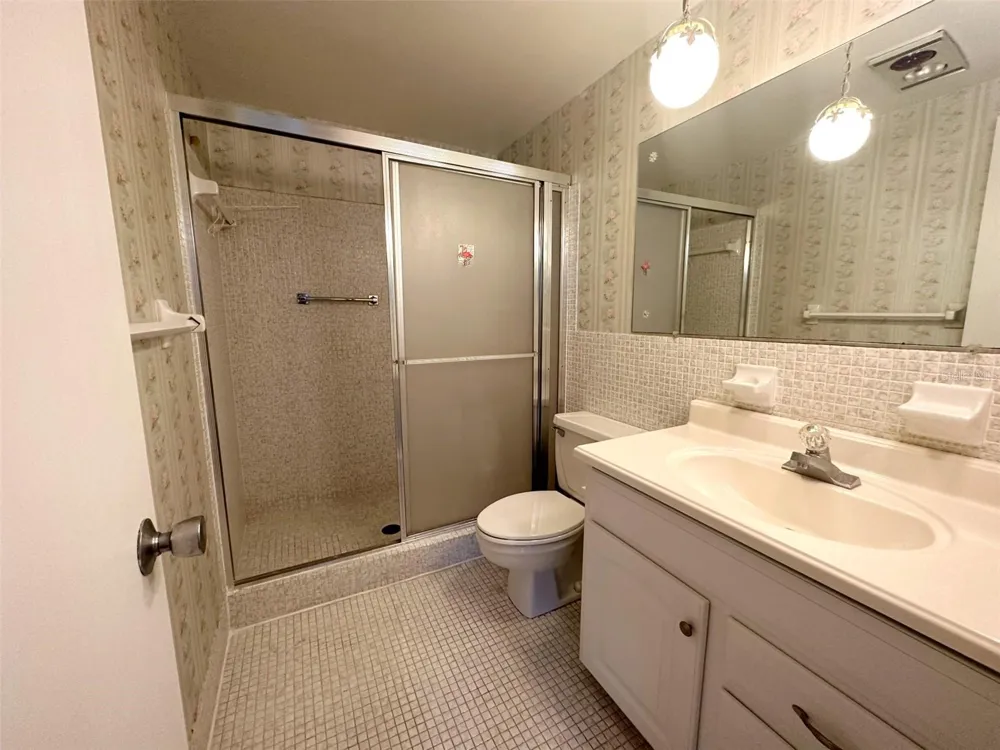 1819 SHORE DRIVE S #307 South Pasadena, FL 33707
