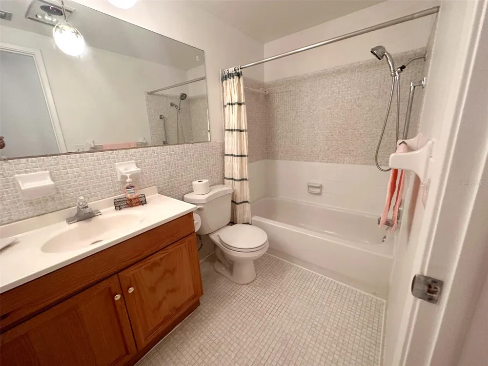 1819 SHORE DRIVE S #307 South Pasadena, FL 33707