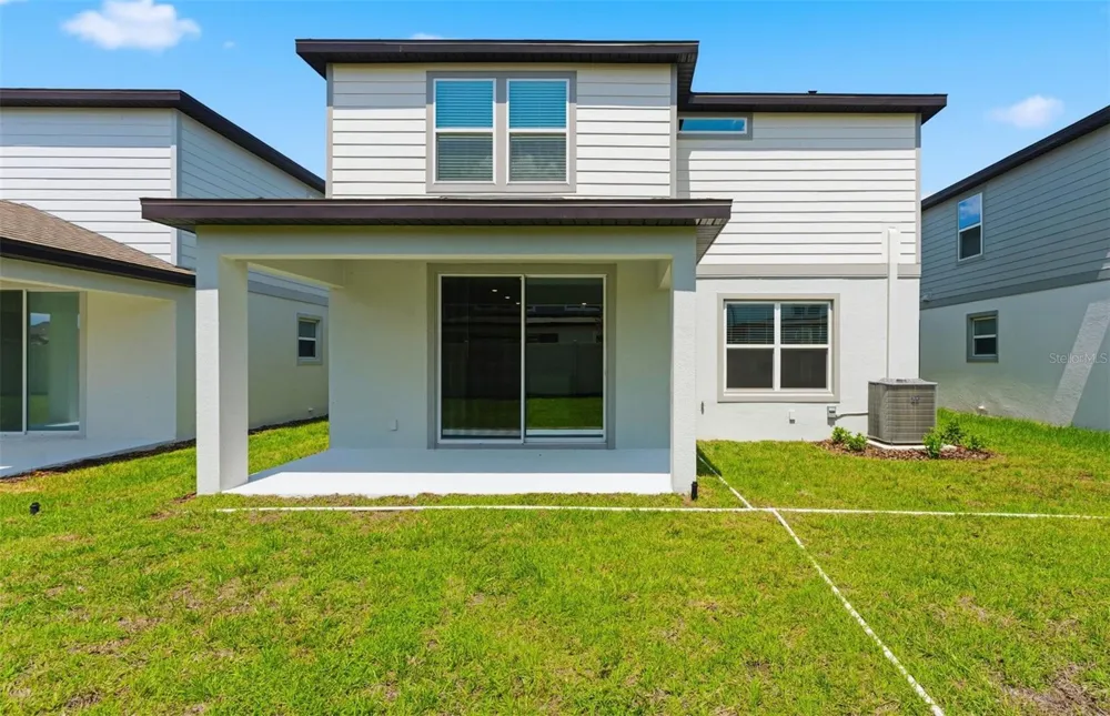 1090 SILVERLAKE BOULEVARD Lake Alfred, FL 33850