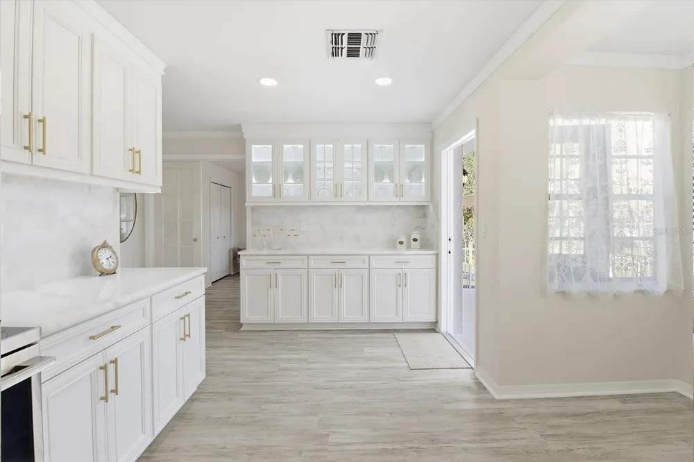 5152 S.POINTE Inverness, FL 34452