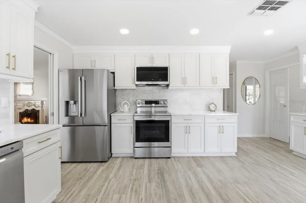 5152 S.POINTE Inverness, FL 34452