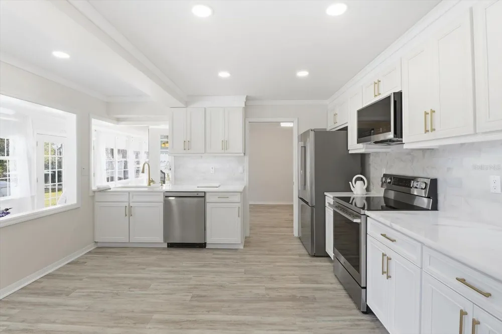 5152 S.POINTE Inverness, FL 34452