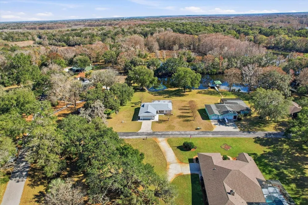 5152 S.POINTE Inverness, FL 34452