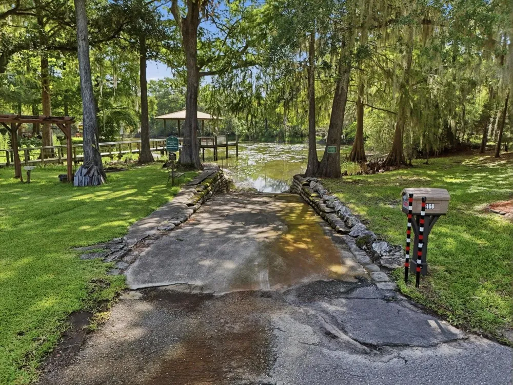 5152 S.POINTE Inverness, FL 34452