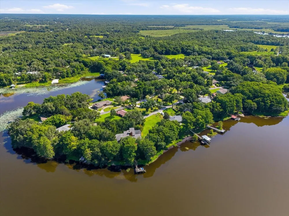5152 S.POINTE Inverness, FL 34452