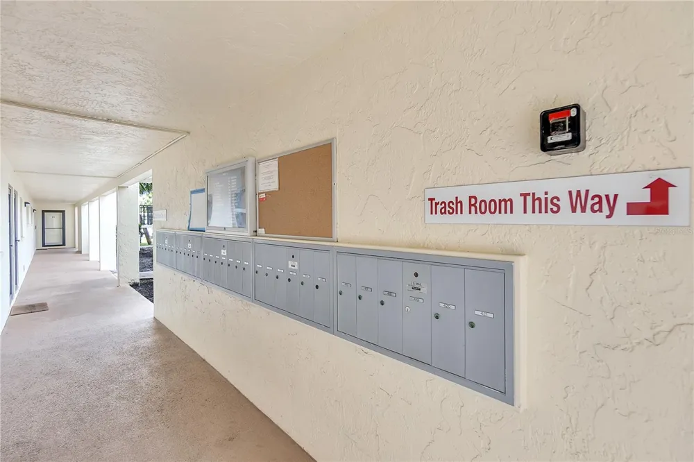 915 BEACH ROAD #318 Siesta Key, FL 34242