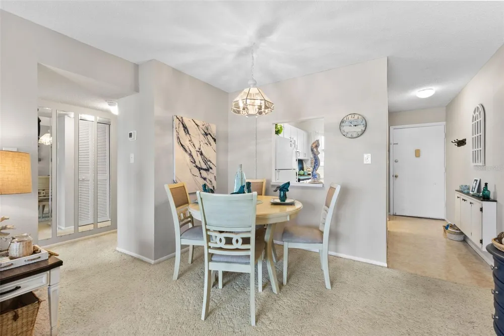 915 BEACH ROAD #318 Siesta Key, FL 34242