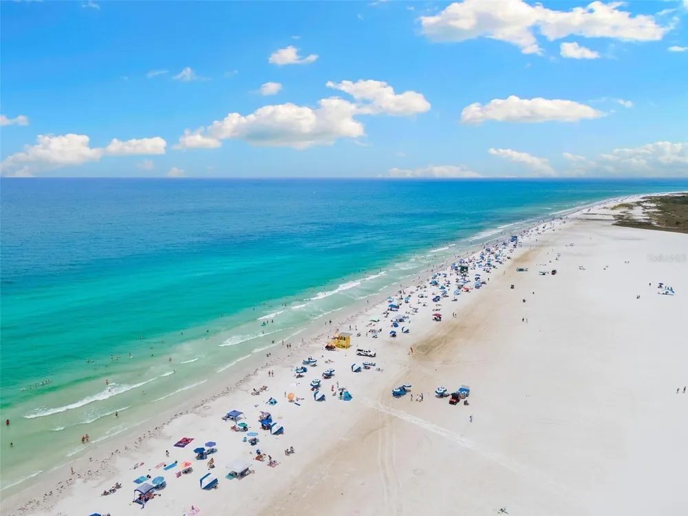 915 BEACH ROAD #318 Siesta Key, FL 34242