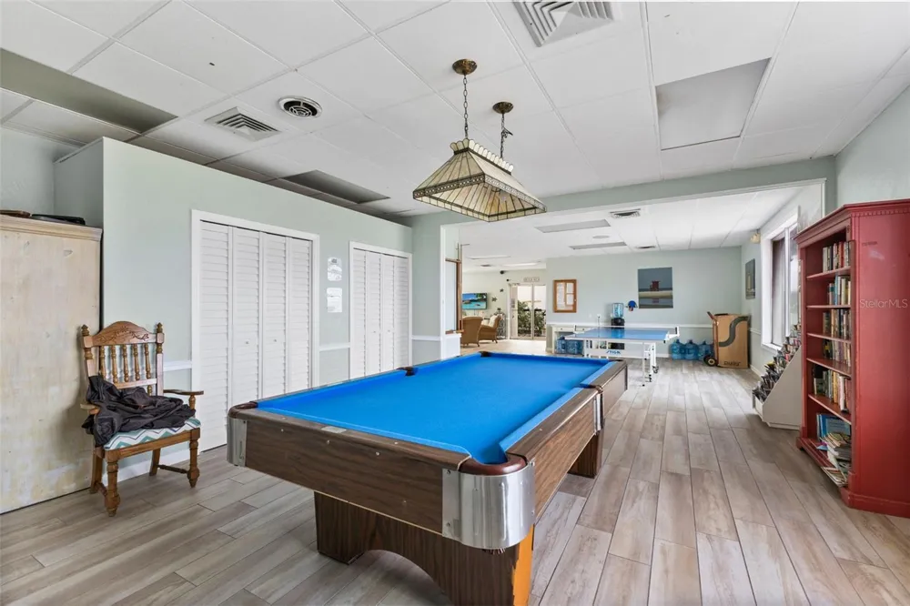 915 BEACH ROAD #318 Siesta Key, FL 34242