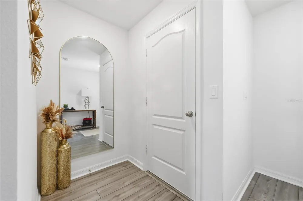 1675 WYNFORD CIRCLE Tavares, FL 32778