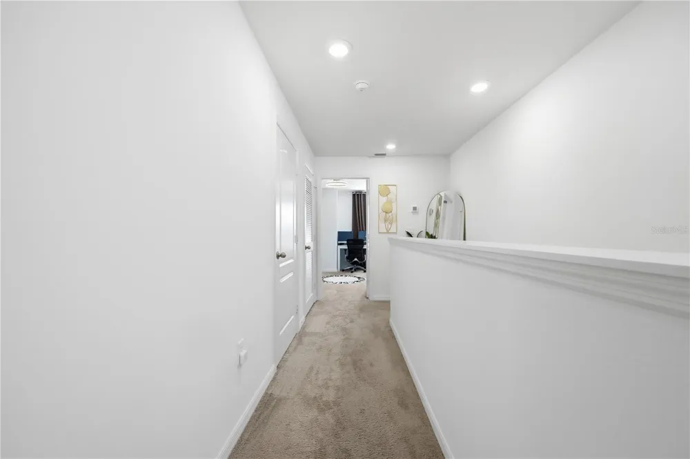 1675 WYNFORD CIRCLE Tavares, FL 32778