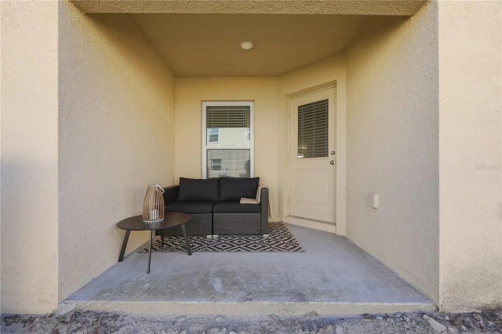1675 WYNFORD CIRCLE Tavares, FL 32778