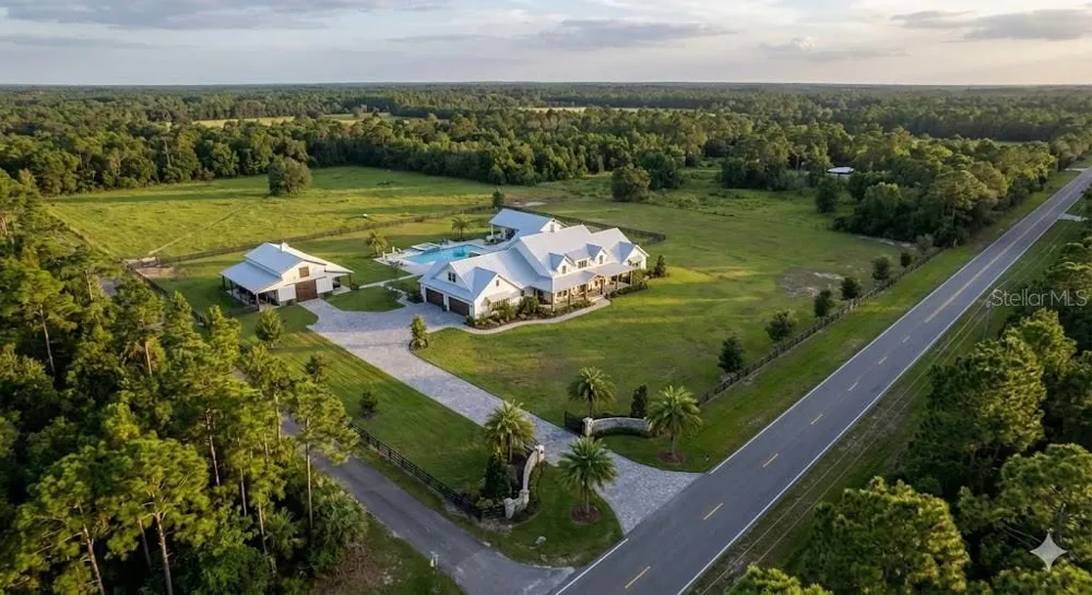 E COLONIAL DRIVE Christmas, FL 32709