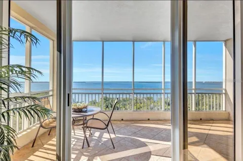2925 TERRA CEIA BAY BOULEVARD #2703