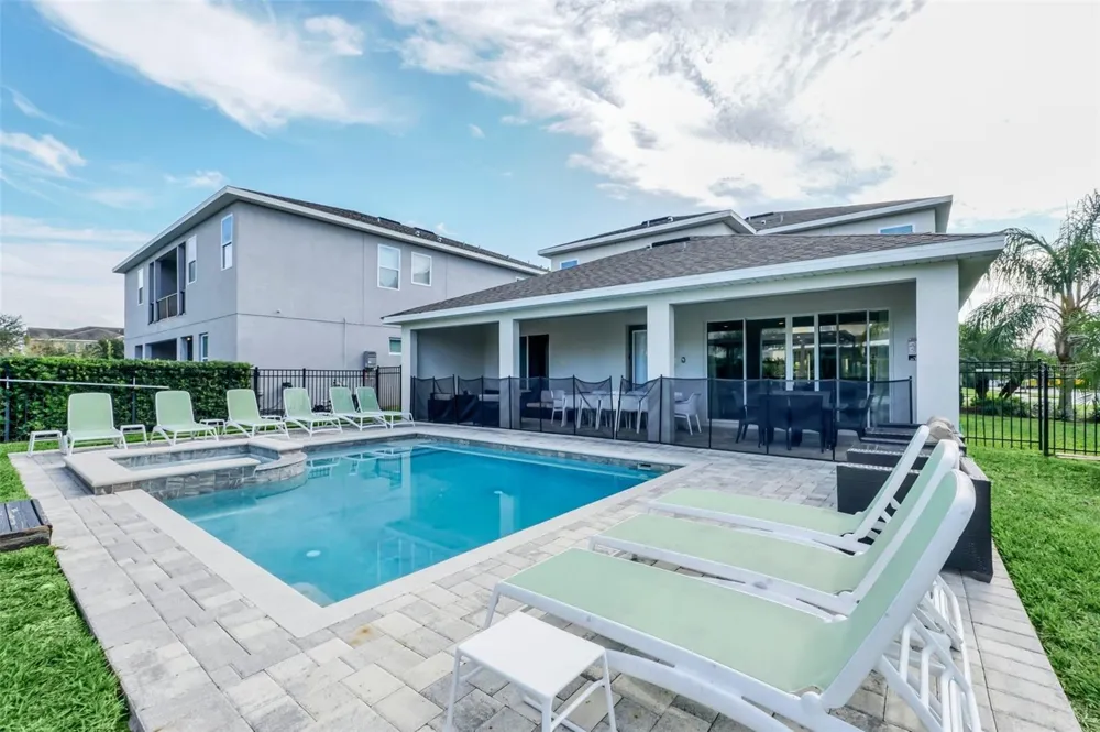 7607 MACKINAW LANE Kissimmee, FL 34747
