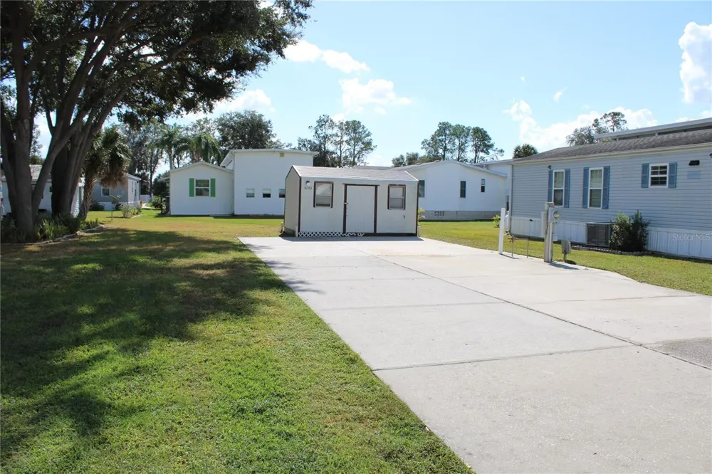 5133 SHORE LINE DRIVE Polk City, FL 33868