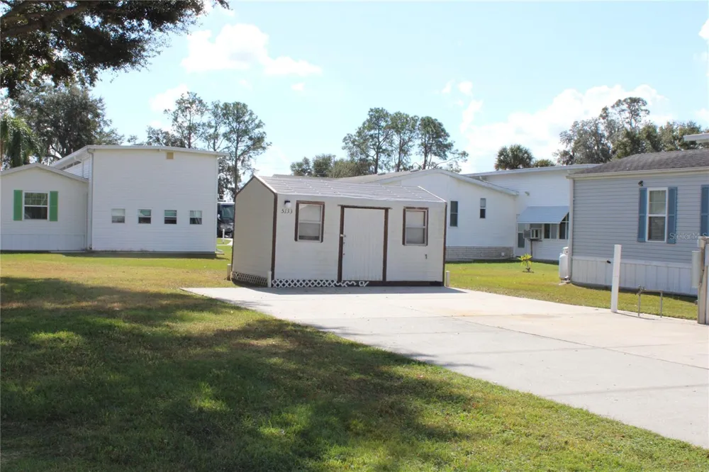 5133 SHORE LINE DRIVE Polk City, FL 33868
