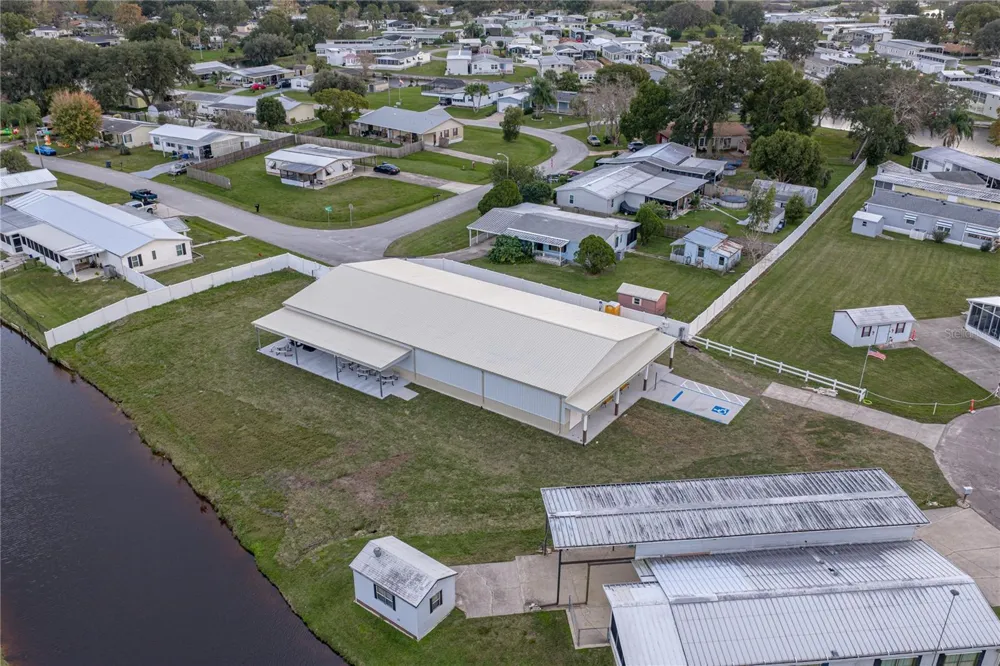 5133 SHORE LINE DRIVE Polk City, FL 33868