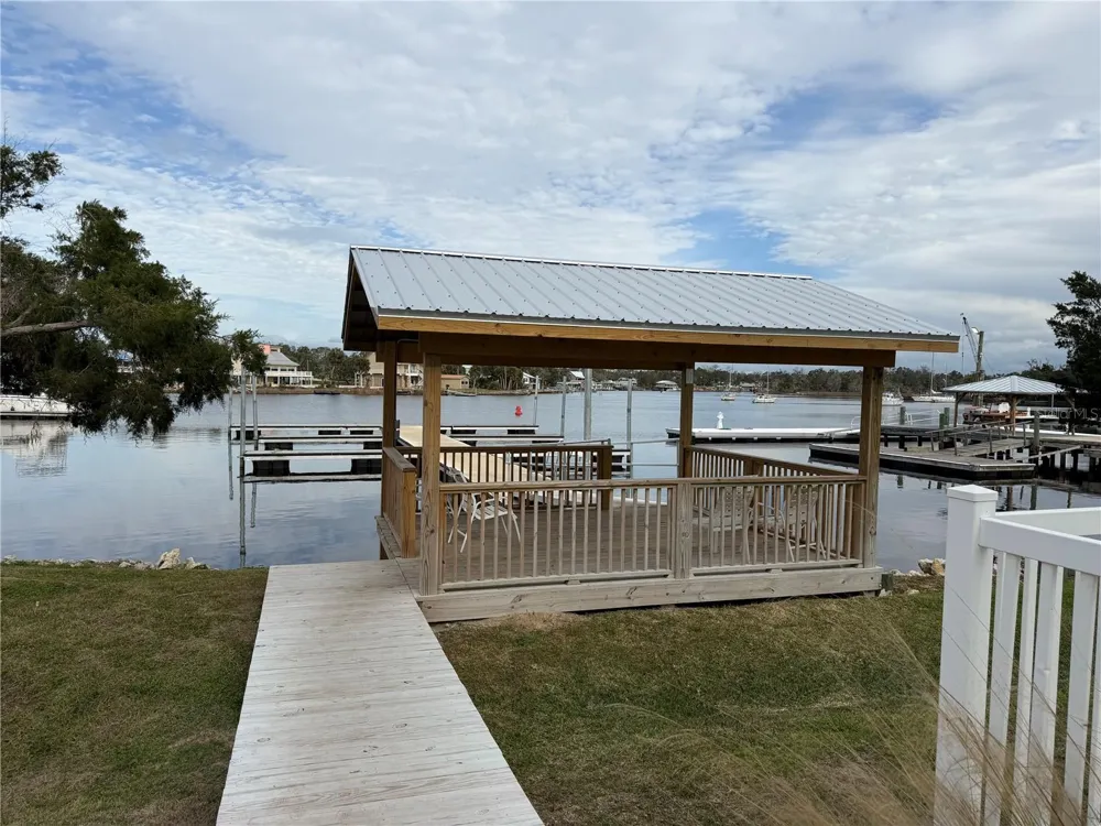 6990 SW HWY 358 #2B Steinhatchee, FL 32359