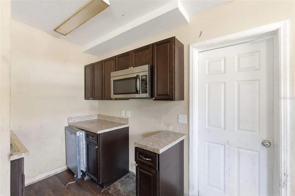 762 VALENCIA AVENUE Orange City, FL 32763